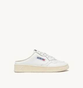 AUTRY NEW ARRIVALS MAN MANMEDALIST SABOT SNEAKERS IN WHITE LEATHER