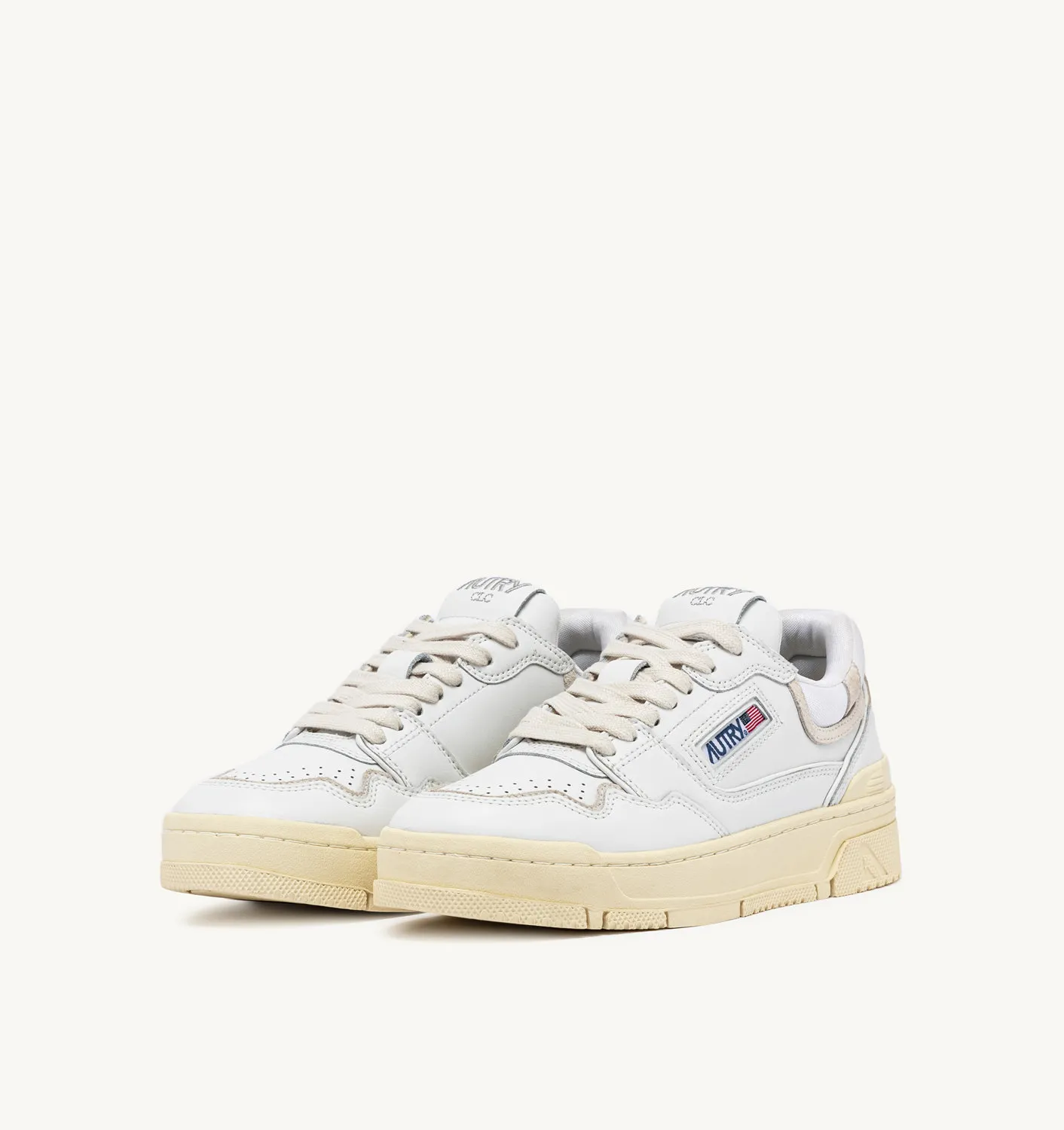 AUTRY SNEAKERS MAN  CLC LOW SNEAKERS IN WHITE LEATHER AND SUEDE