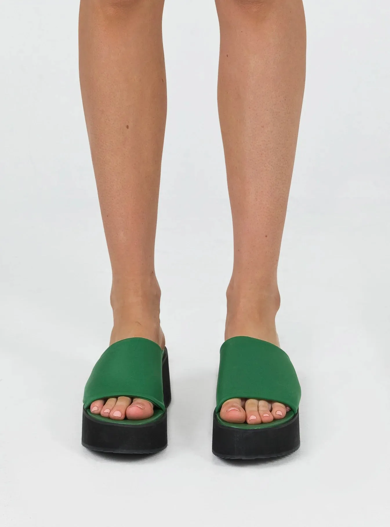 Barnes Platform Sandals Primary Green