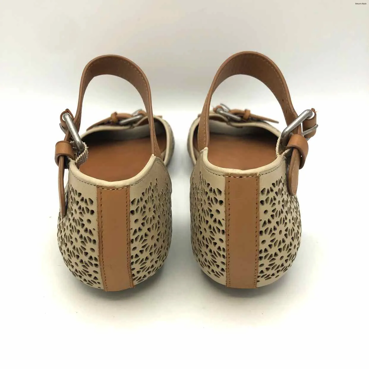 GENTLE SOULS by KENNETH COLE Beige Tan Leather Perforated Sandal Shoes