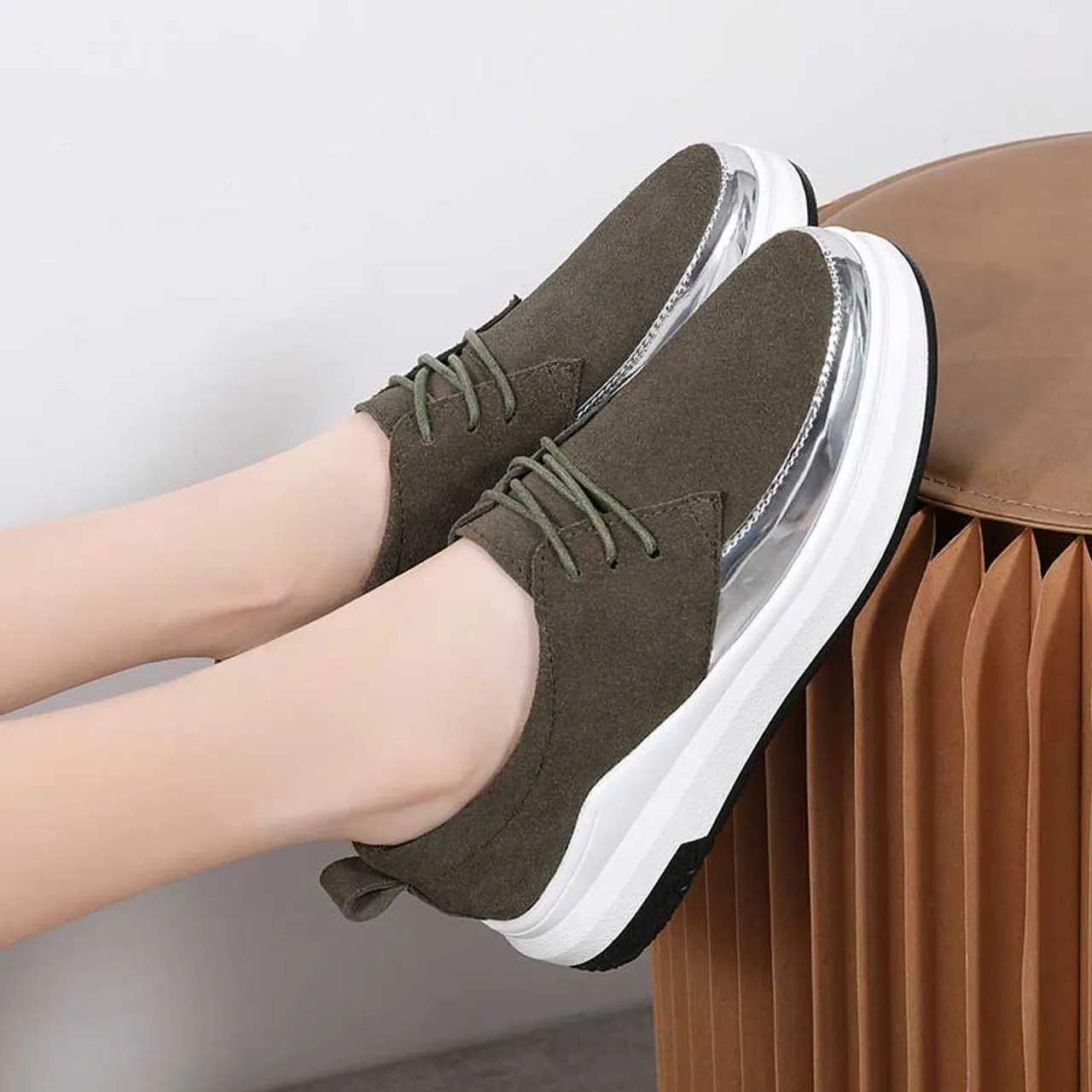 Green patent suede casual shoe sneaker