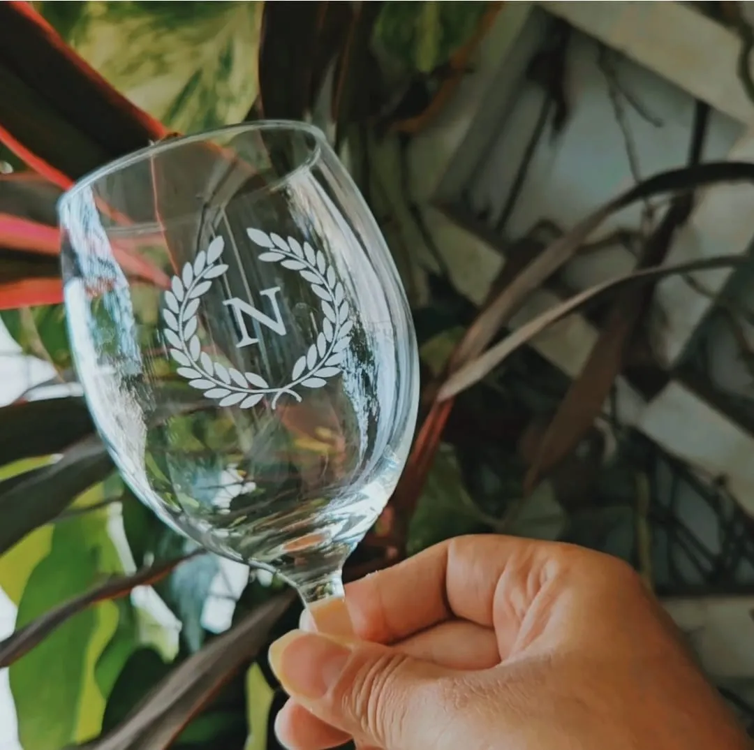 Personalized Wine Glass with Engraving Wine Glasses with Monogram - Floral